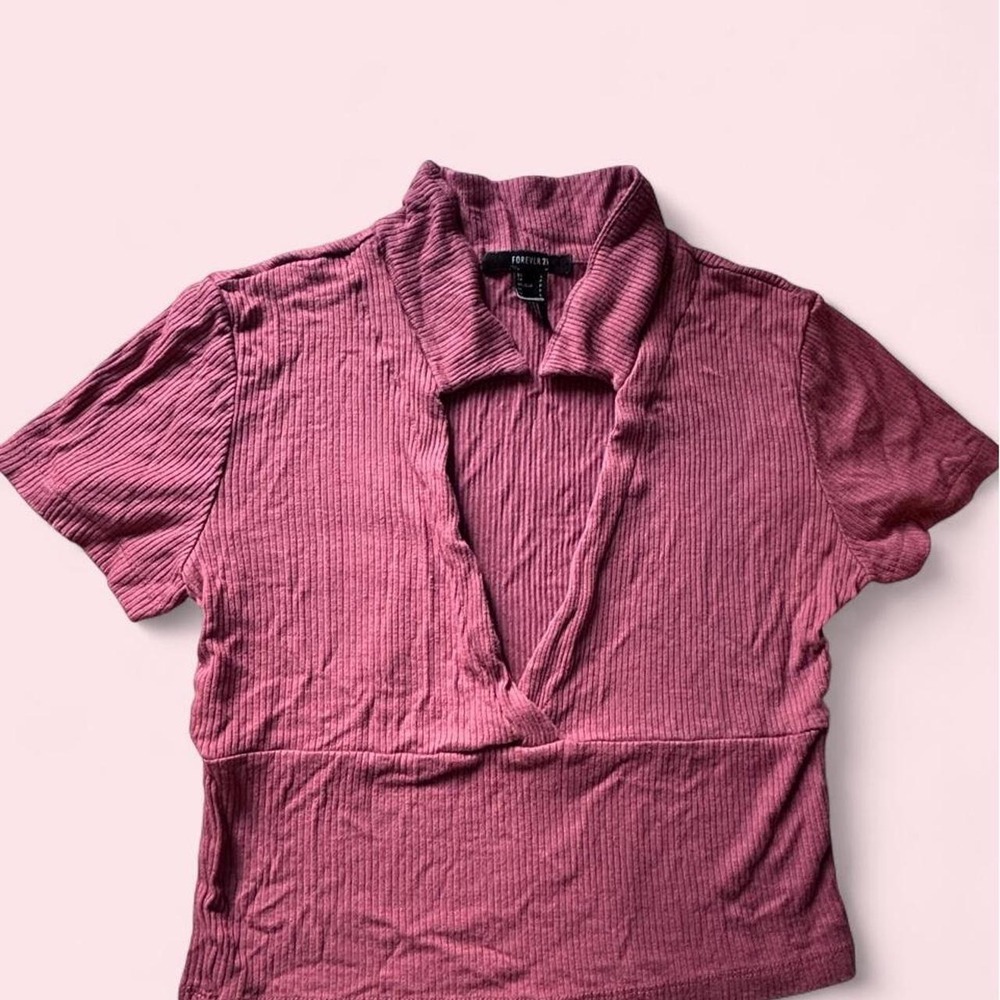Forever 21 Mauve Ribbed Collared V-Neck Cropped Short Sleeve Top Pink Small